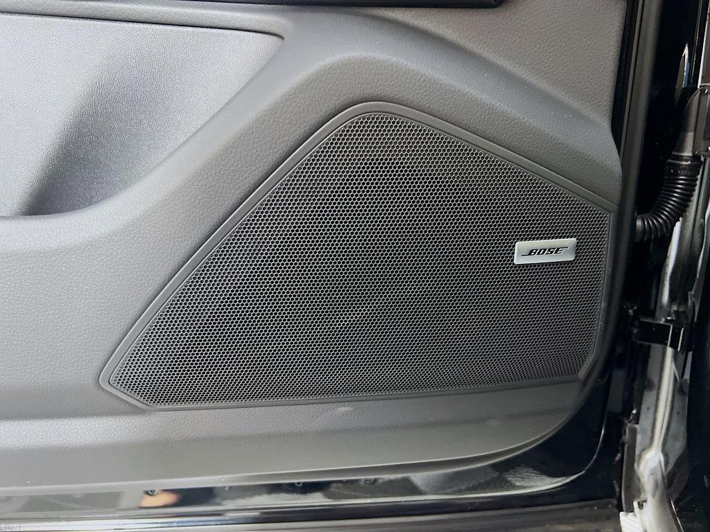 New 2026 Porsche Cayenne image 21