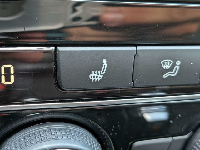 Used 2017 Volkswagen Passat 1.8T R-Line w/ R-Line Lighting Package FWD image 21
