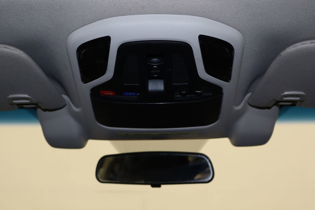 Used 2020 Subaru Outback Premium AWD/4WD image 23