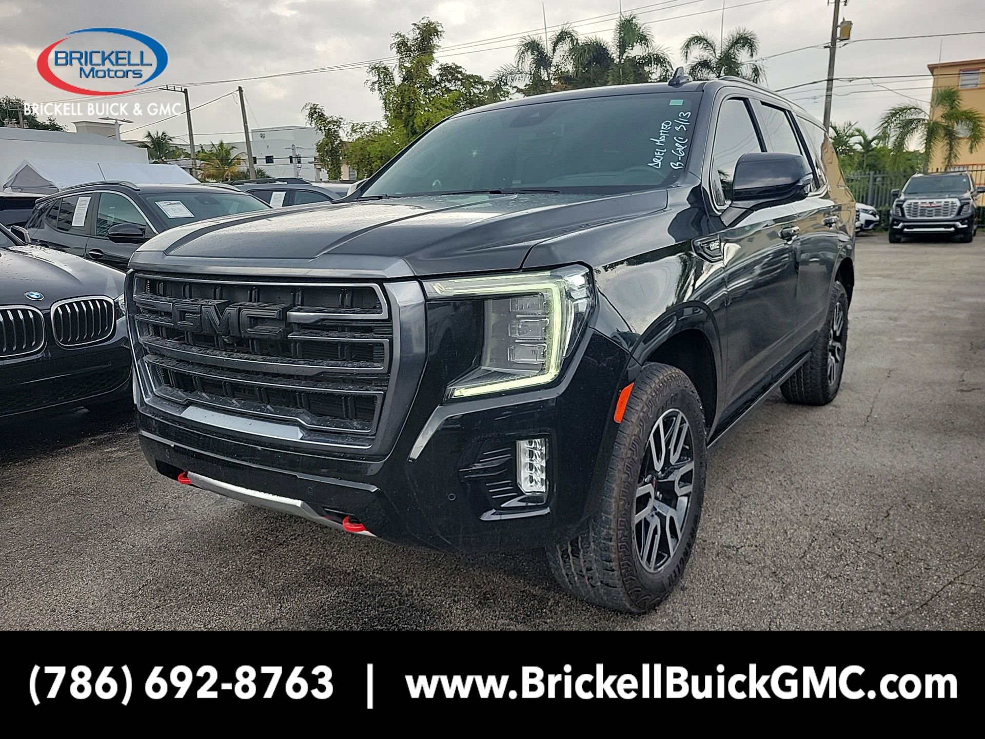 Used 2024 GMC Yukon AT4 w/ AT4 Premium Package image 1