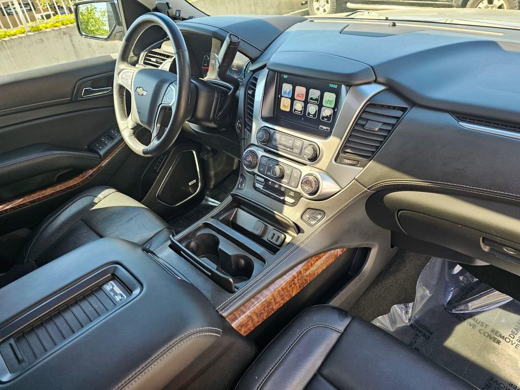 Used 2017 Chevrolet Tahoe Premier AWD/4WD image 10