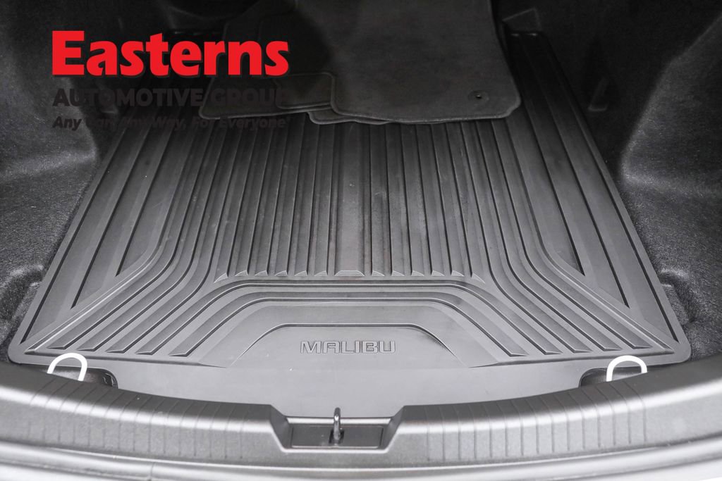 Used 2024 Chevrolet Malibu RS image 9