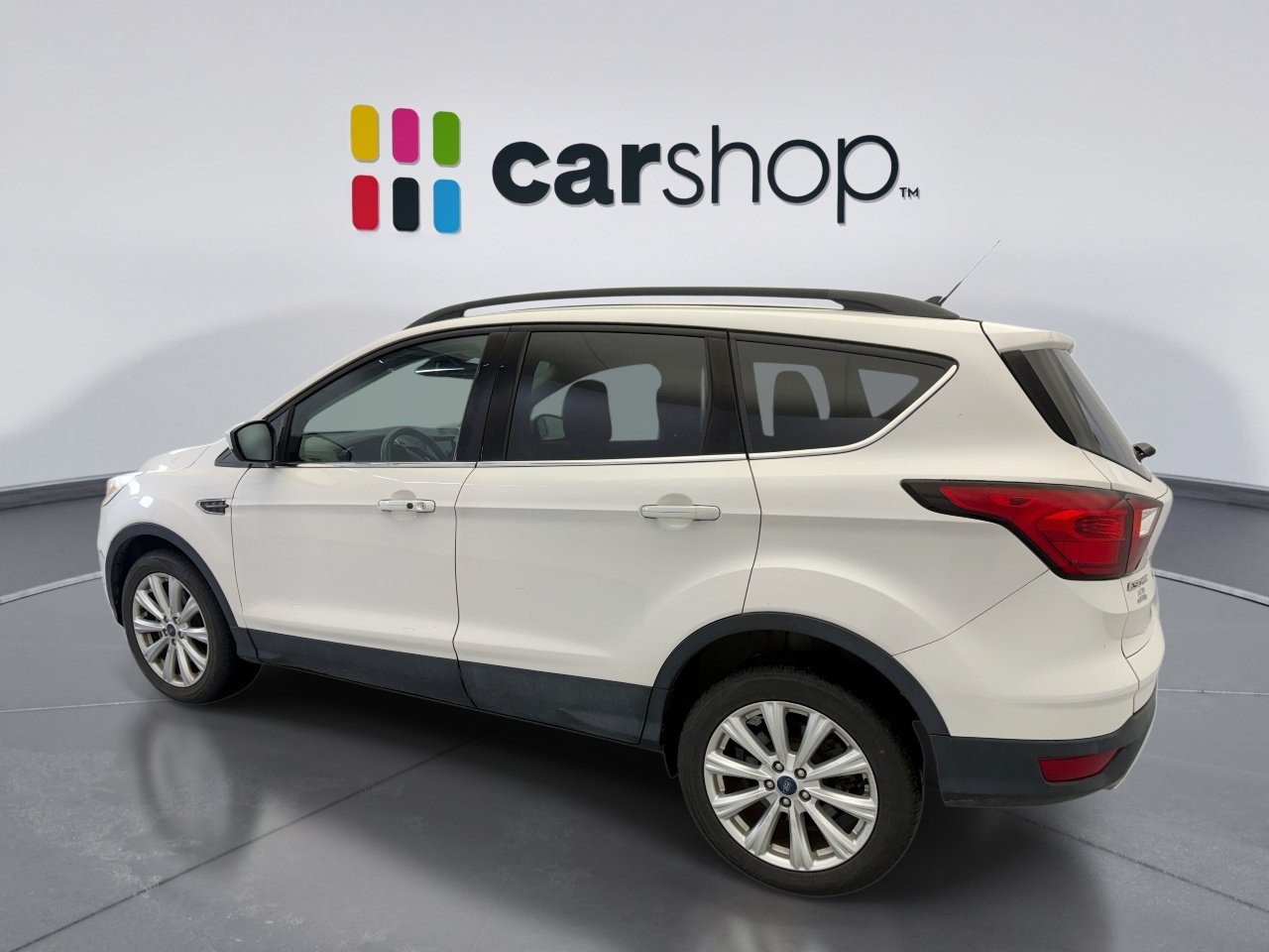 Used 2019 Ford Escape SEL AWD/4WD image 3