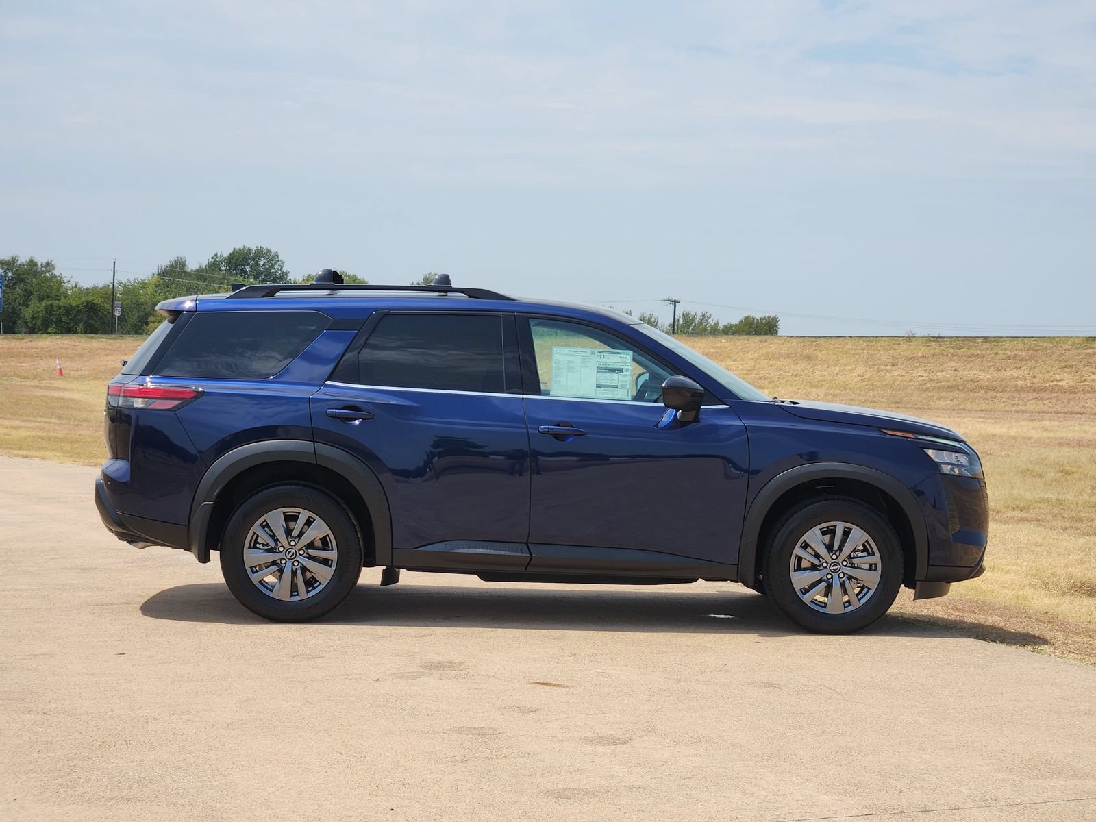 New 2026 Nissan Pathfinder SV FWD image 7