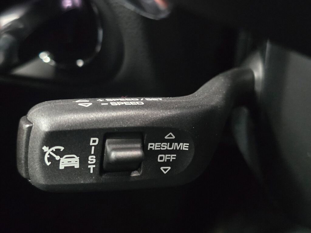 New 2026 Porsche Macan S image 42