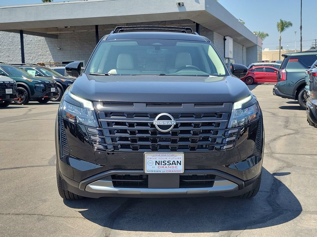 New 2026 Nissan Pathfinder SL w/ SL Premium Package (P04) FWD image 22