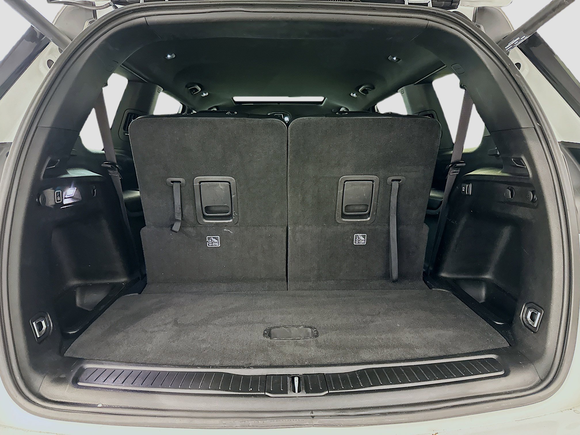 Used 2023 Jeep Grand Cherokee L Laredo image 31