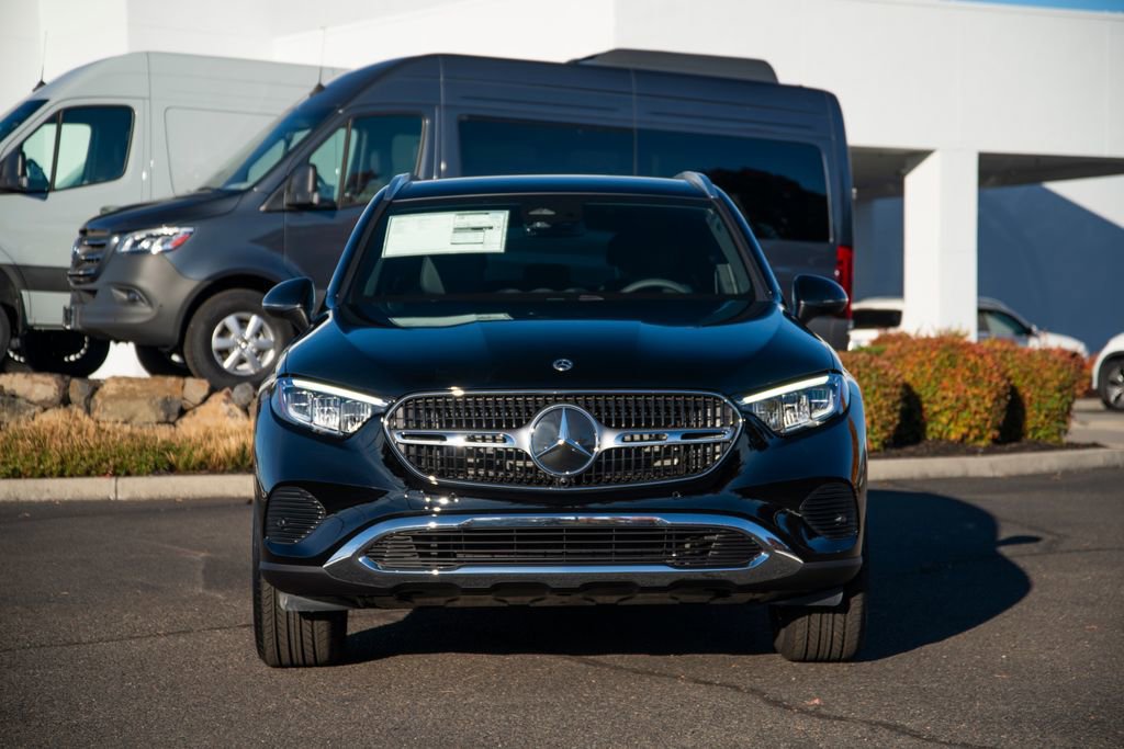New 2026 Mercedes-Benz GLC 300 4MATIC video 2