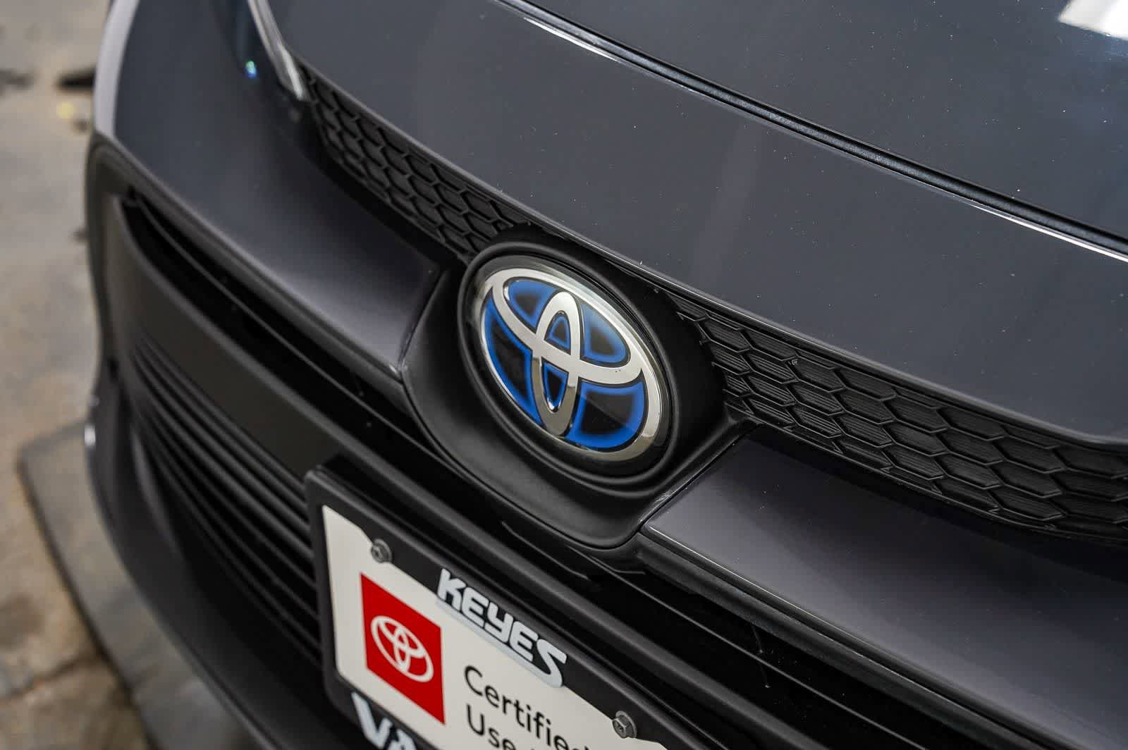 Certified 2024 Toyota Corolla LE w/ LE Convenience Package FWD image 9