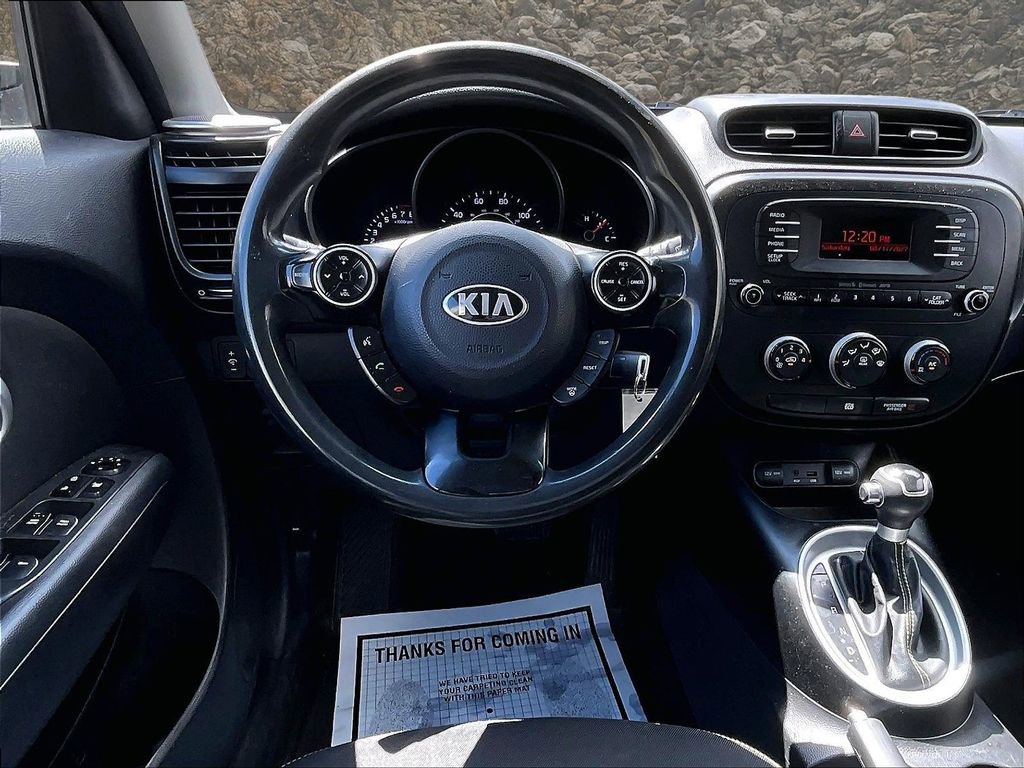 Used 2014 Kia Soul + FWD image 5
