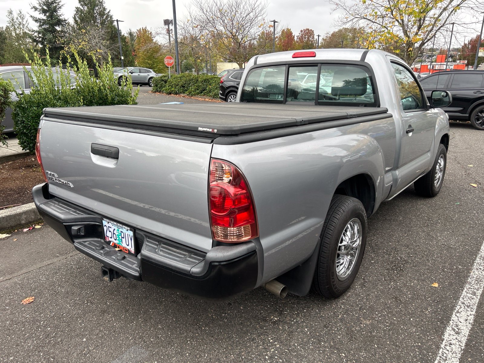 Used 2014 Toyota Tacoma 2WD Regular Cab image 4