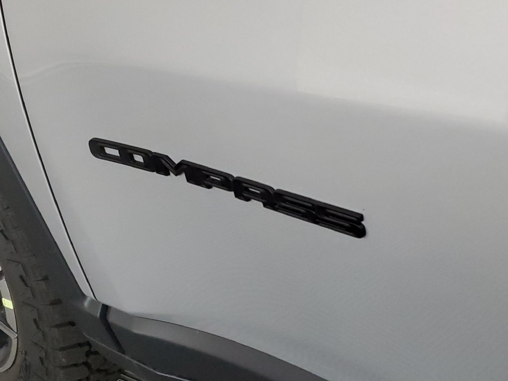 New 2026 Jeep Compass Trailhawk AWD/4WD image 28