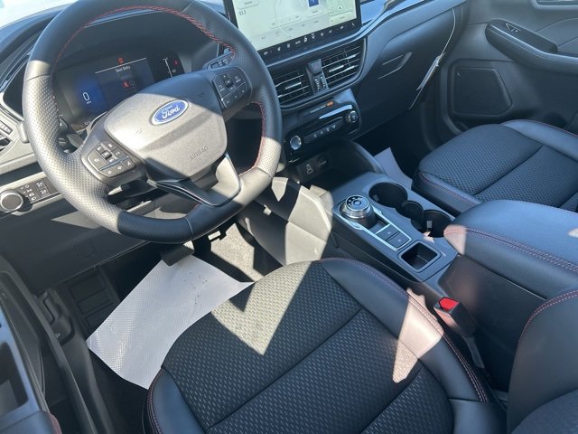 New 2026 Ford Escape ST-Line w/ Tech Pack #1 image 17