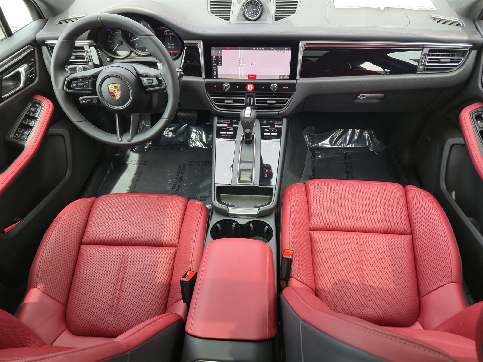 New 2025 Porsche Macan image 13