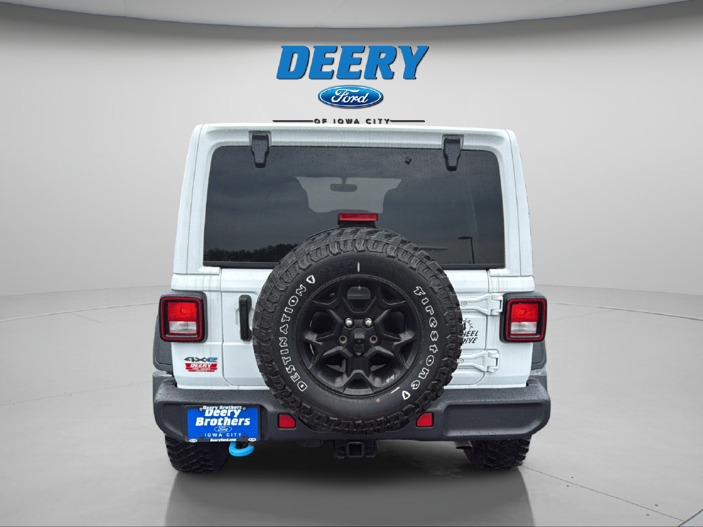 Used 2023 Jeep Wrangler Unlimited w/ Cold Weather Group AWD/4WD image 12