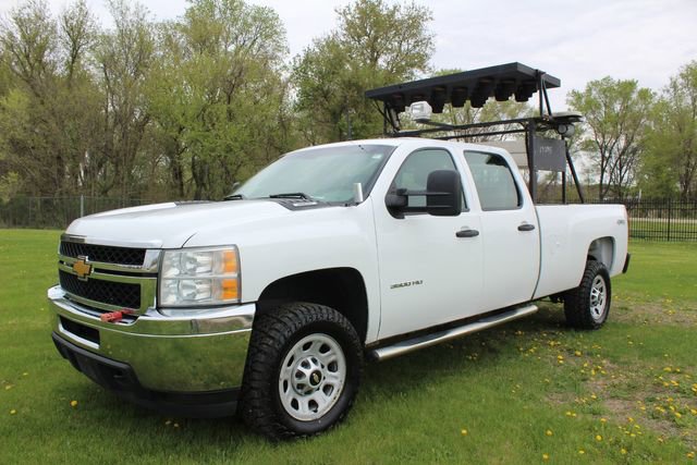 Used 2014 Chevrolet Silverado 3500 W/T image 2