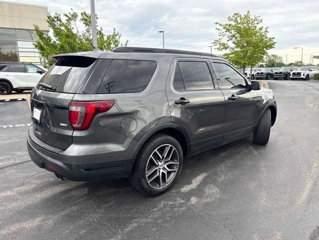 Used 2018 Ford Explorer Sport w/ Equipment Group 401A AWD/4WD image 8