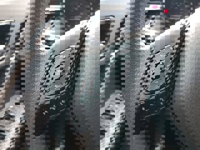 Certified 2021 Toyota C-HR LE image 18