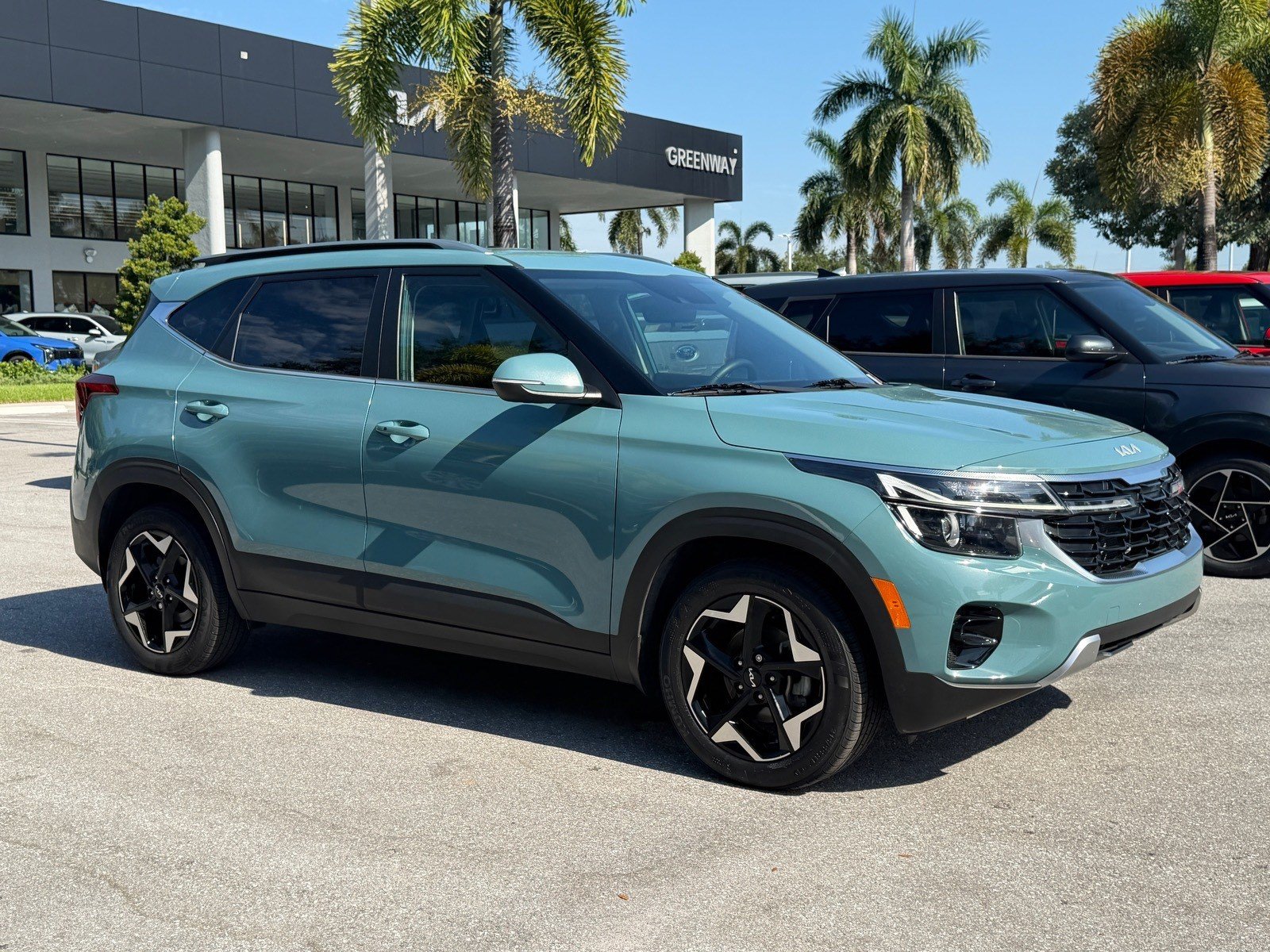 Certified 2024 Kia Seltos EX