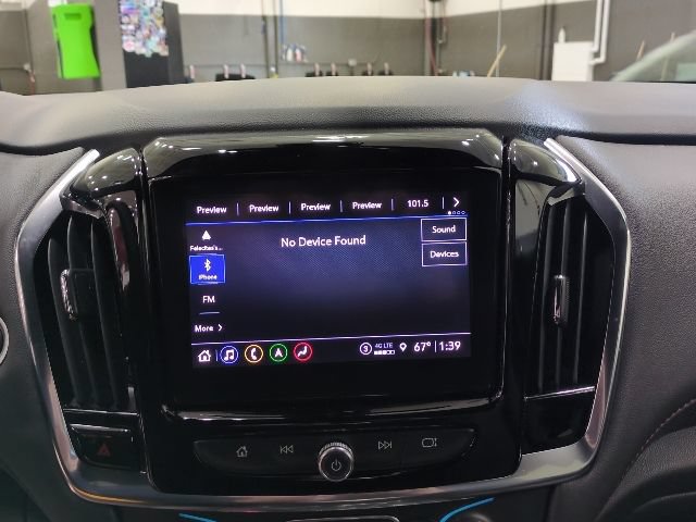 Used 2023 Chevrolet Traverse RS AWD/4WD image 9