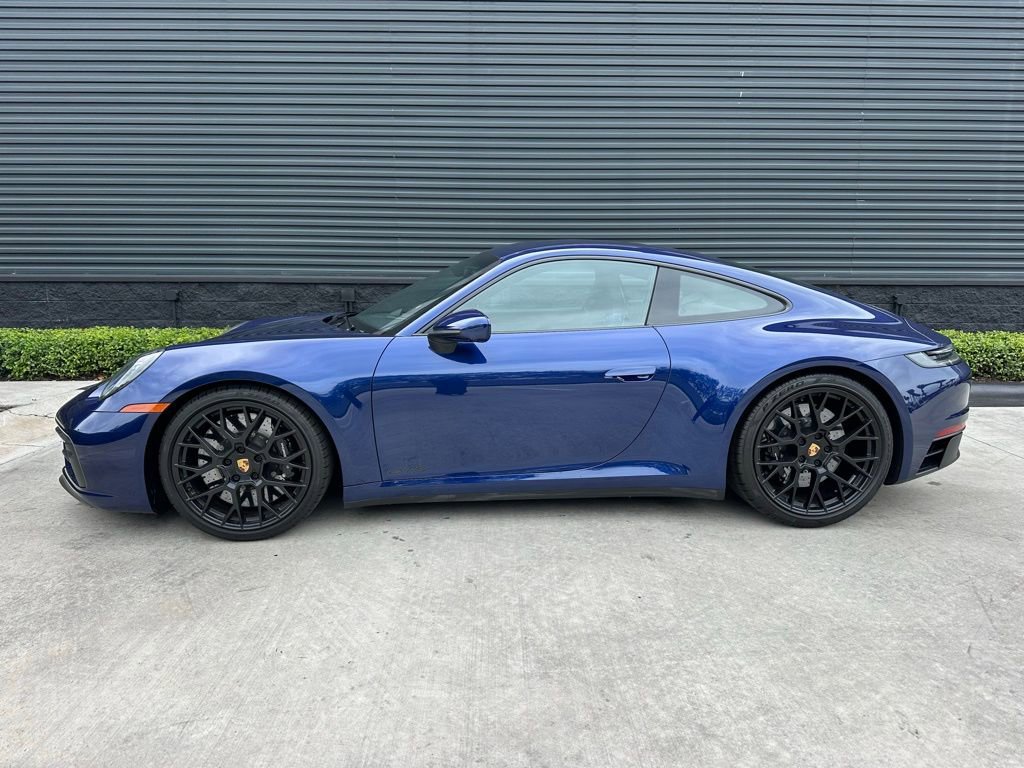 Certified 2024 Porsche 911 Carrera GTS image 3