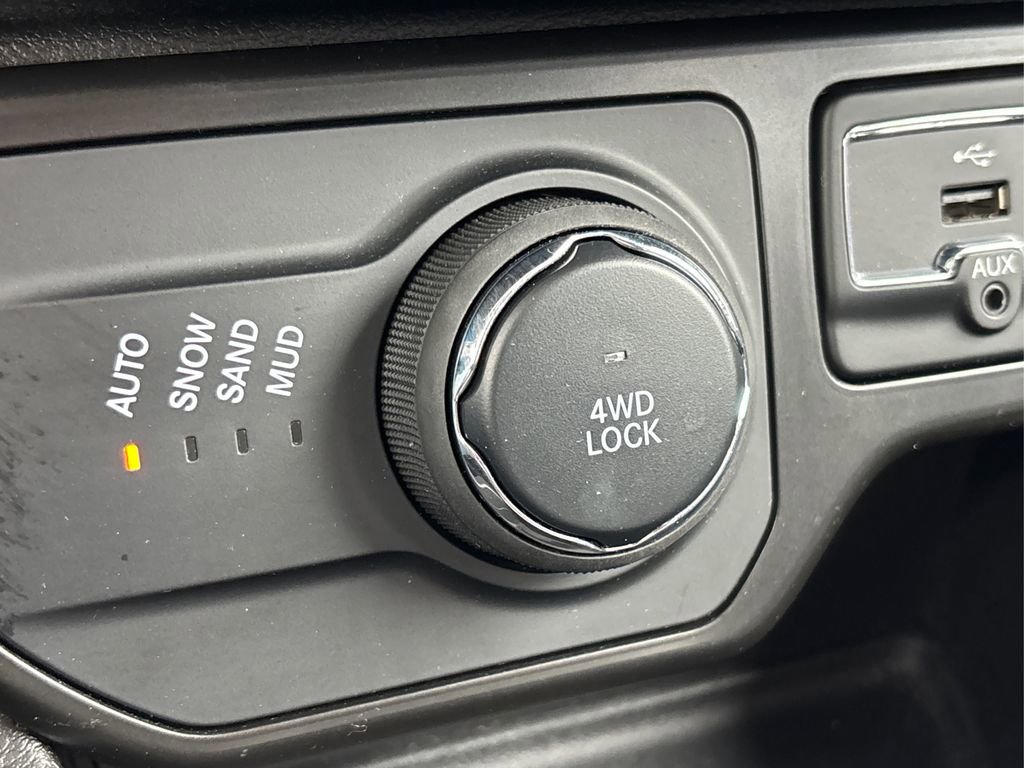 Used 2022 Jeep Renegade Latitude image 33