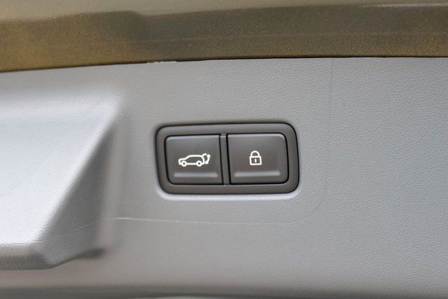 New 2026 Hyundai Santa Fe SEL FWD image 9