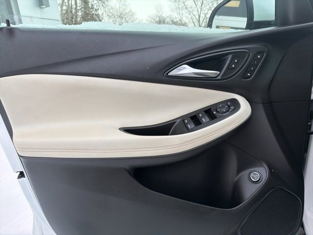 Certified 2021 Buick Encore GX Essence w/ Advanced Technology Package image 14