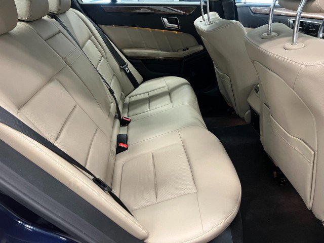 Used 2012 Mercedes-Benz E 350 4MATIC Sedan image 39