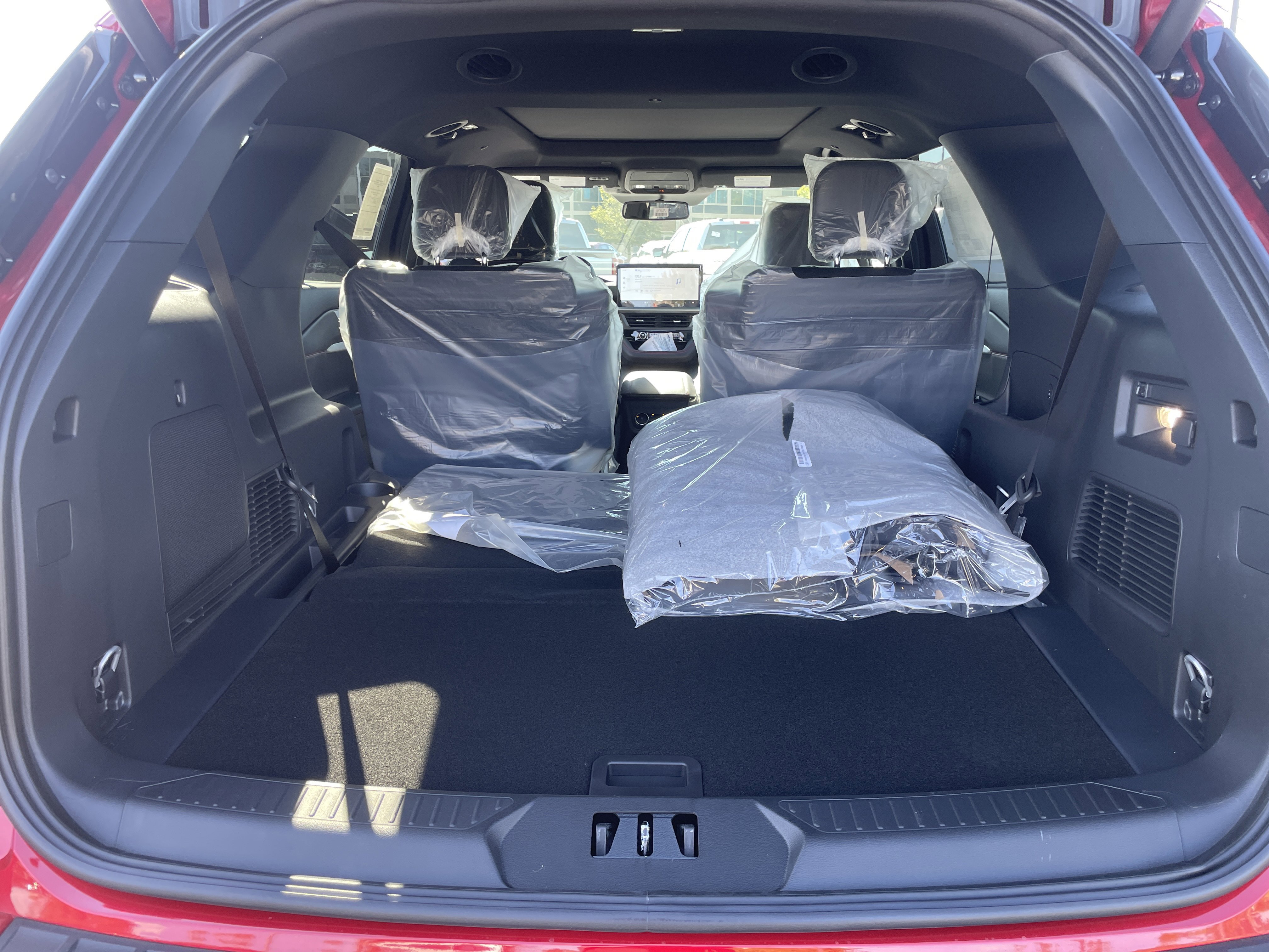 New 2026 Ford Explorer ST-Line image 14
