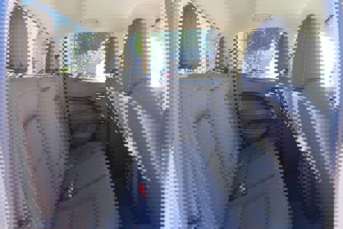 Used 2022 Chevrolet Colorado LT w/ Safety Package image 30