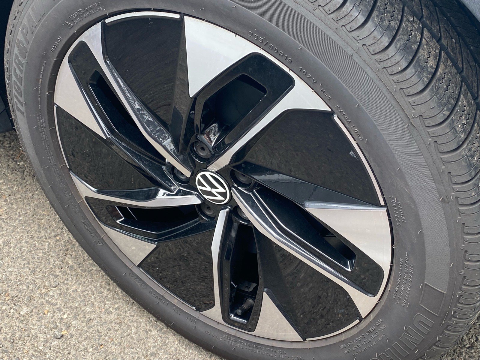 Certified 2022 Volkswagen ID.4 Pro RWD image 20
