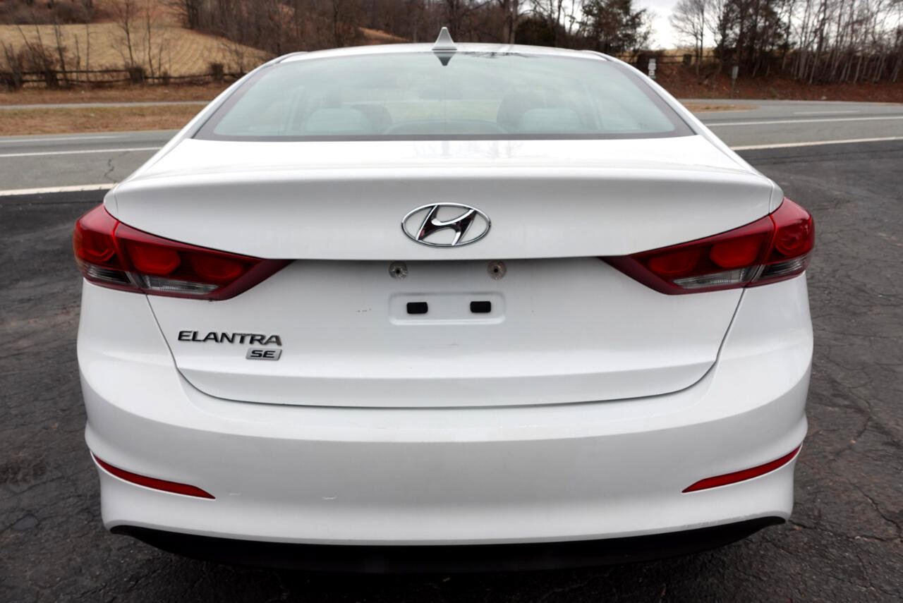 Used 2017 Hyundai Elantra SE image 6