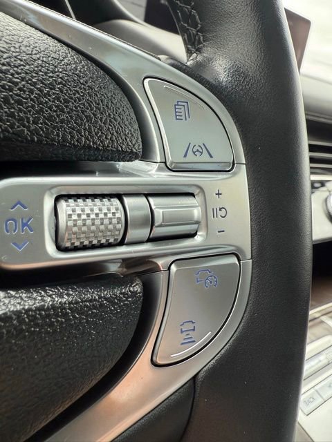 Used 2023 Genesis GV80 2.5T w/ Prestige 20" Package image 51