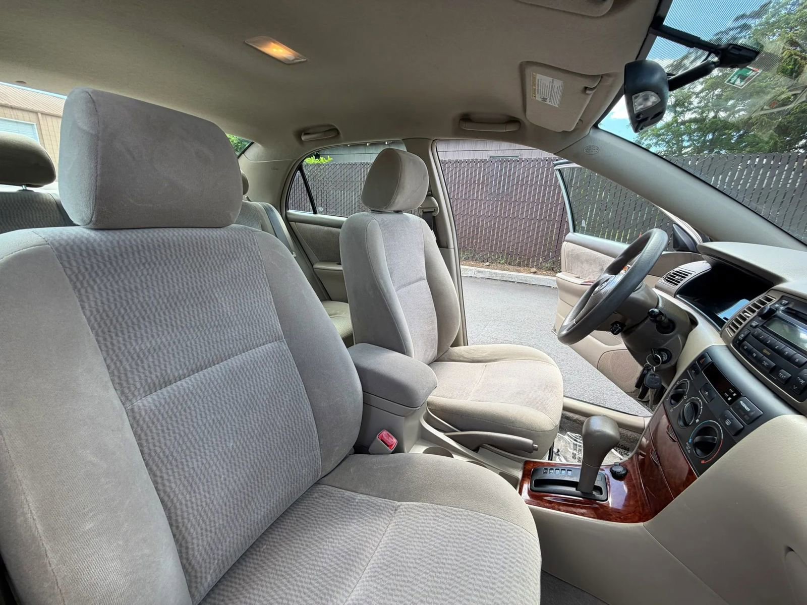 Used 2005 Toyota Corolla CE FWD image 24