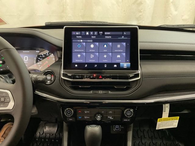New 2026 Jeep Compass Latitude AWD/4WD image 17