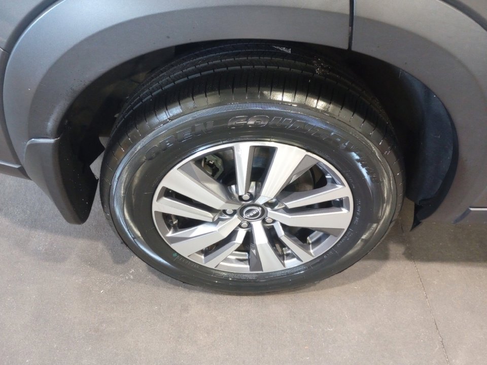 Used 2022 Nissan Pathfinder SL w/ Cargo Package image 27