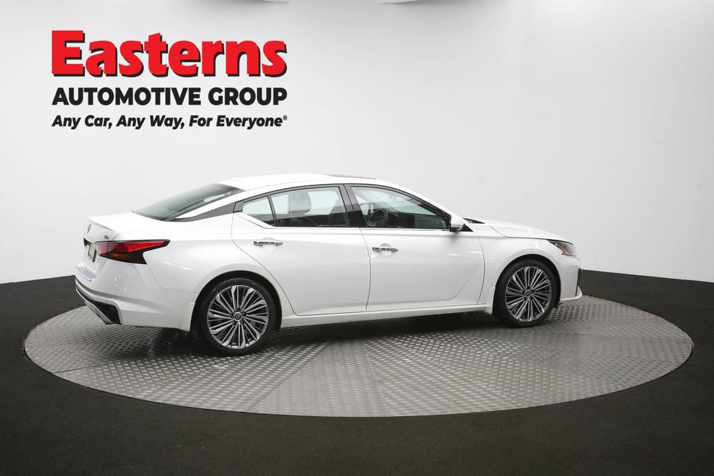 Used 2023 Nissan Altima 2.5 SL FWD image 45