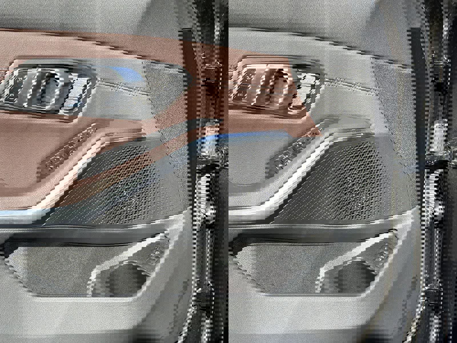 Used 2023 BMW M340i xDrive w/ Premium Package image 22