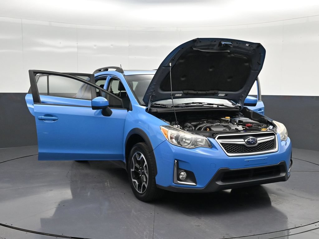 Used 2016 Subaru Crosstrek 2.0i Premium w/ Moonroof Package AWD/4WD image 32