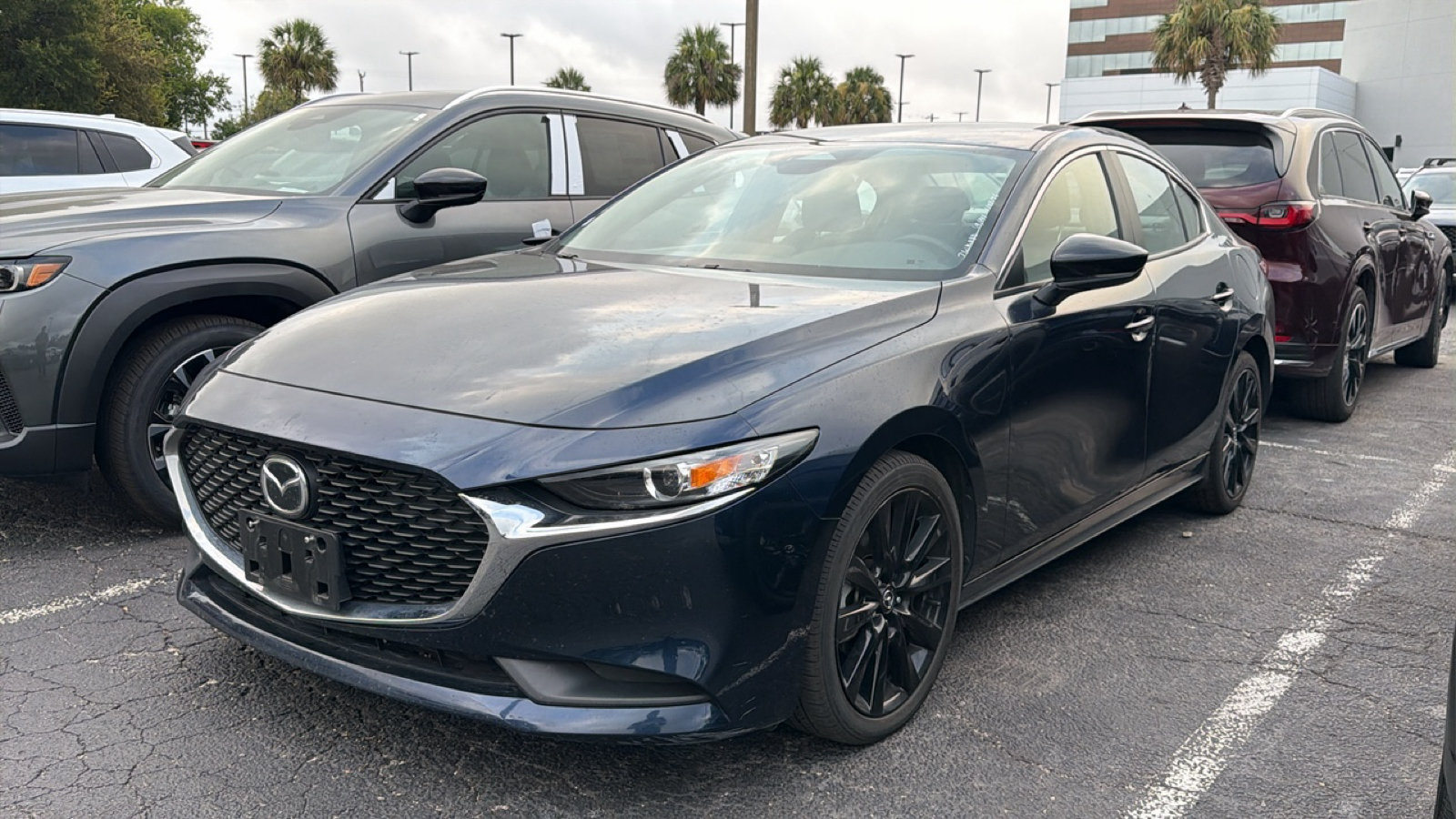 Used 2024 MAZDA MAZDA3 s FWD image 12