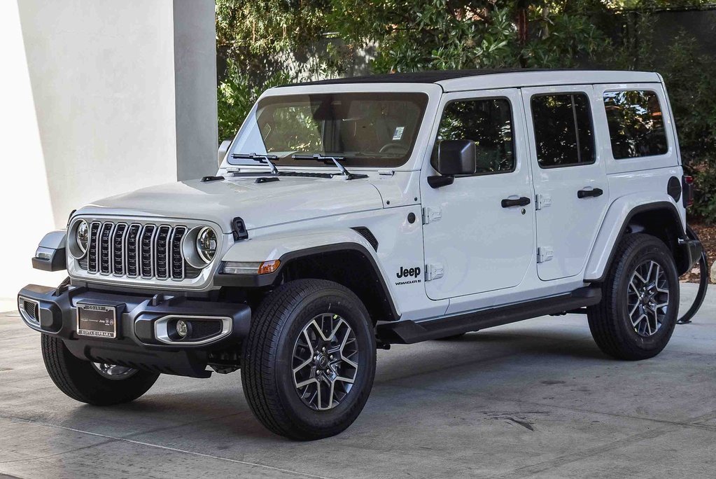 New 2026 Jeep Wrangler Sahara image 3