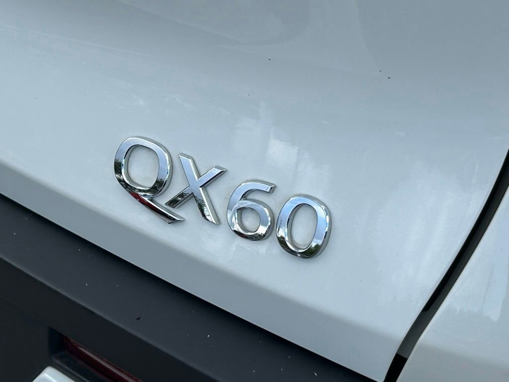 Used 2025 INFINITI QX60 Luxe image 45