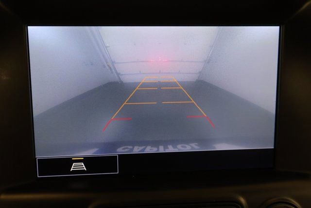 Used 2023 GMC Terrain SLT image 28