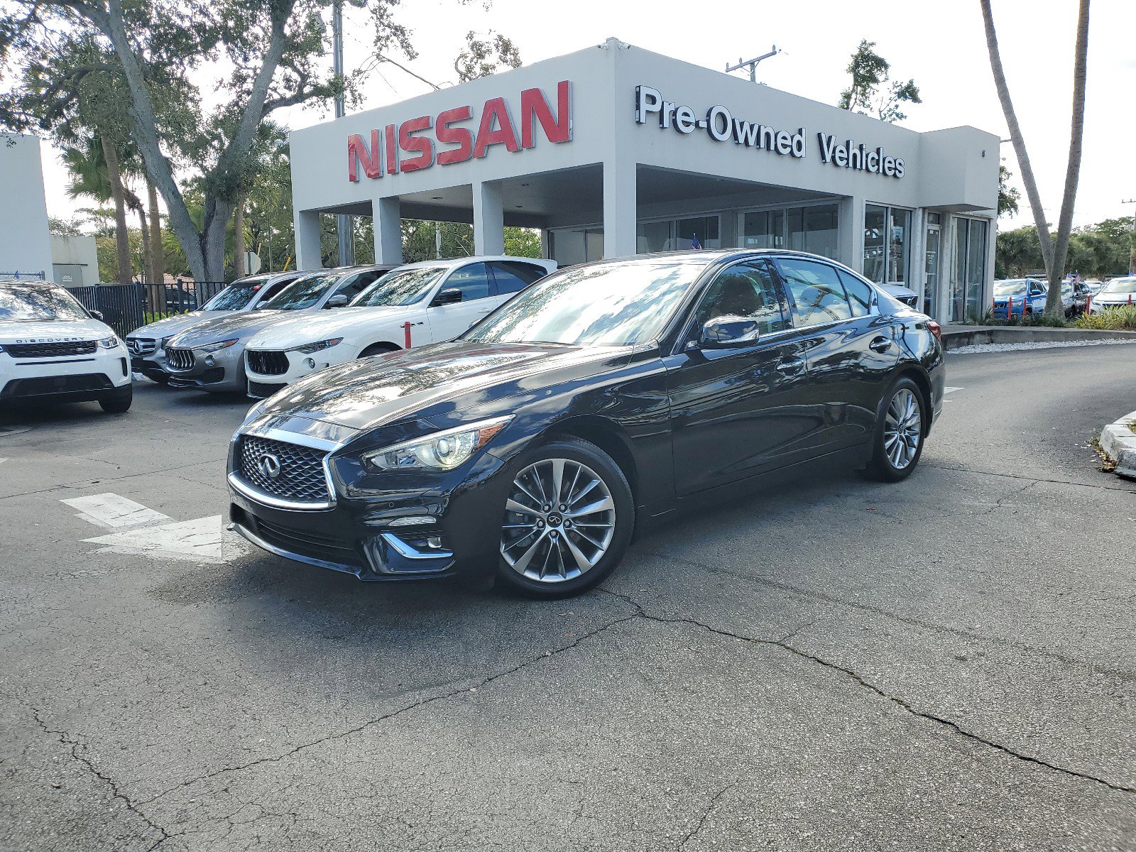 Used 2024 INFINITI Q50 Luxe w/ Cargo Package image 32