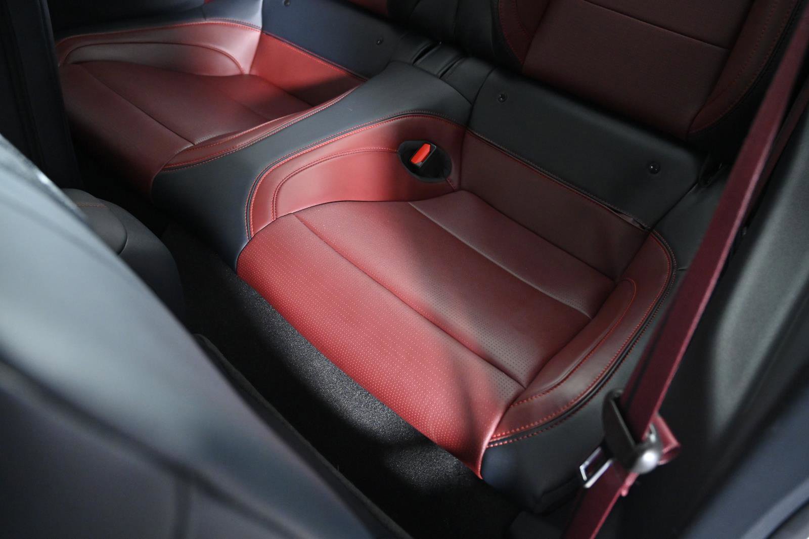 Used 2024 Ford Mustang GT Premium w/ GT Performance Package image 38