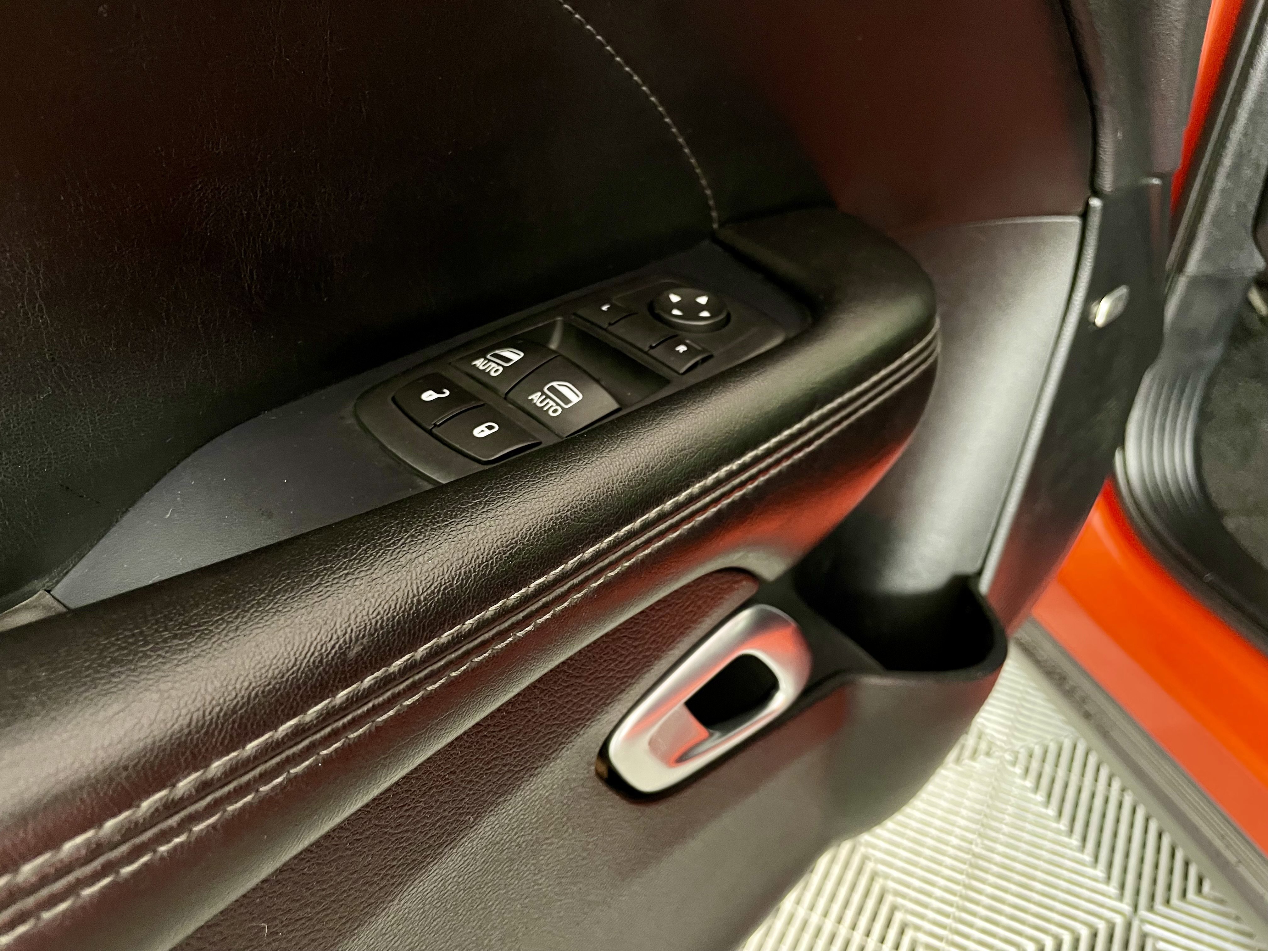 Used 2016 Dodge Challenger R/T Scat Pack image 14