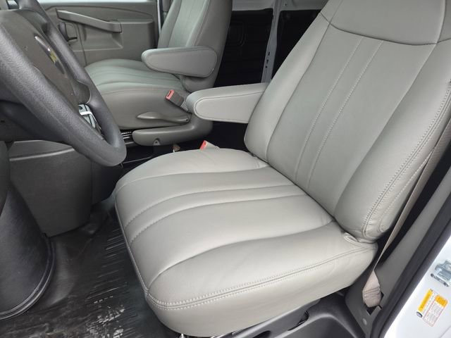 New 2025 Chevrolet Express 2500 w/ Driver Convenience Package image 27