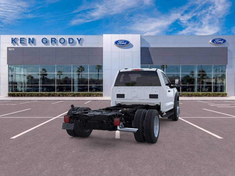 New 2026 Ford F450 XL w/ XL Chrome Package RWD image 7