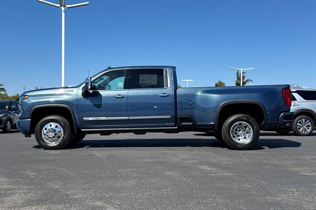 New 2026 Chevrolet Silverado 3500 High Country w/ Technology Package image 7